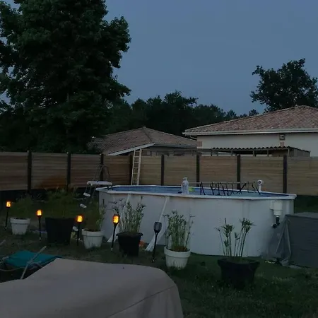 Maison 5 Chambres/11 Personnes Дом отдыха *